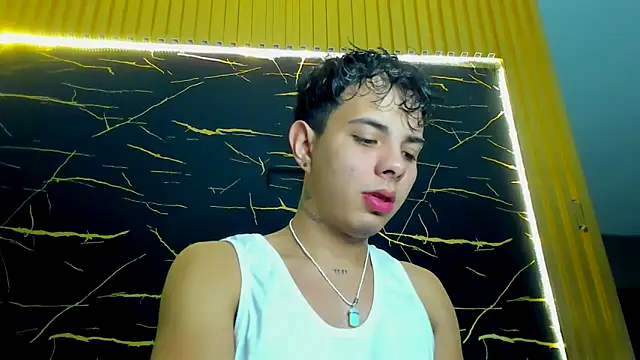 Alessandro 1610 online show from March 27, 2026, 5:16 am