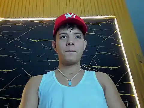 Alessandro 1610 online show from March 22, 2026, 5:32 am