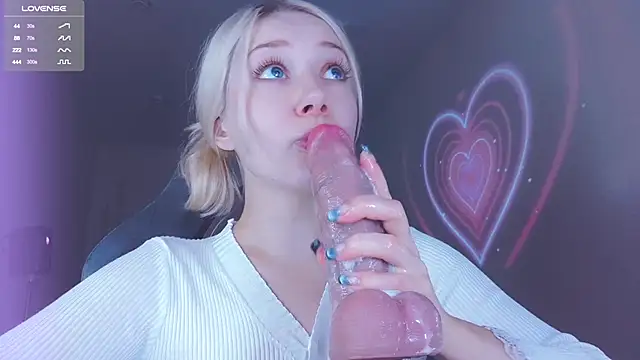 Snapshot of _chatur_babe chatting on October 13, 2025, 2:07 pm chatur babe online show from October 13, 2025, 2:07 pm