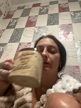 Miroslava1247 online show from November 5, 2025, 8:23 pm