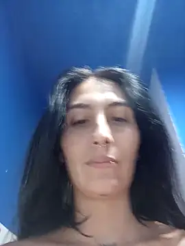 single mother indecent online show from February 8, 2026, 5:21 pm