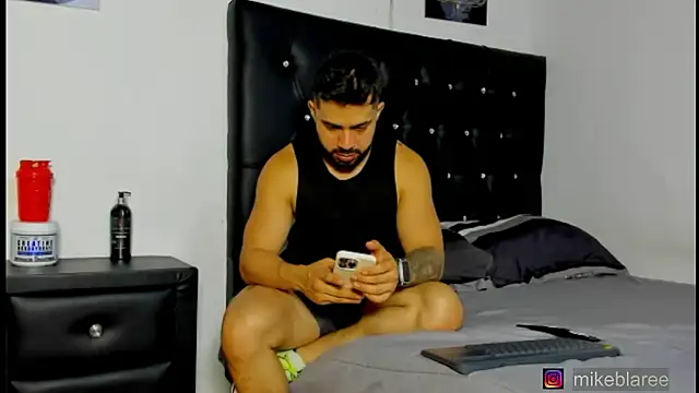 mikeblaree online show from March 22, 2026, 5:36 pm