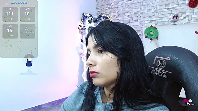 Gaby tay1 online show from December 18, 2025, 7:40 pm