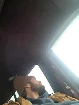 gronammo85 online show from February 19, 2025, 9:47 pm