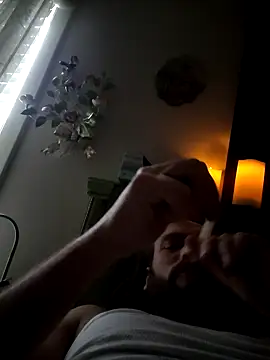 gronammo85 online show from March 5, 2025, 1:28 pm