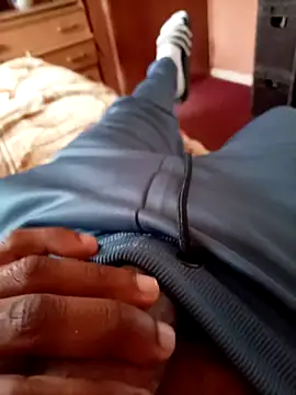 Snapshot of Cumboy2567 chatting on September 9, 2025, 9:52 am Cumboy2567 online show from September 9, 2025, 9:52 am