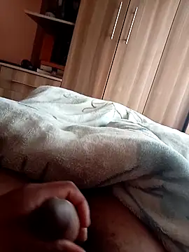 Snapshot of Cumboy2567 chatting on February 14, 2026, 8:36 am Cumboy2567 online show from February 14, 2026, 8:36 am