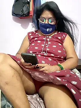 Snapshot of fuunalka chatting on August 5, 2026, 7:13 am fuunalka online show from August 5, 2026, 7:13 am