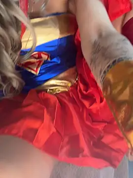 luciana hunters online show from October 31, 2025, 1:41 pm