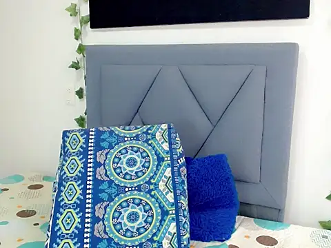 dominic 00 online show from October 8, 2025, 8:31 pm