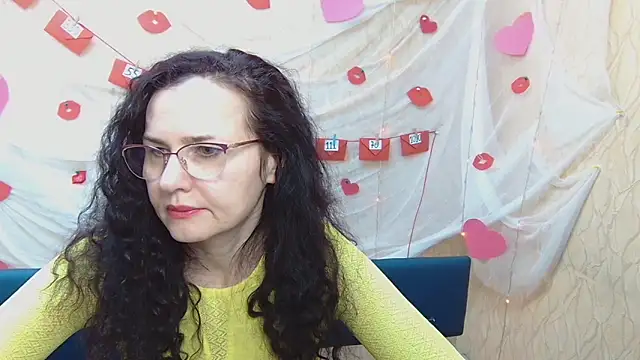 Miroslava Happi online show from February 27, 2025, 6:13 am