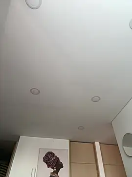 KarolVega- online show from February 13, 2025, 5:22 pm