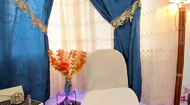 Snapshot of Tatiana1273_24 chatting on February 22, 2025, 4:19 pm Tatiana1273 24 online show from February 22, 2025, 4:19 pm