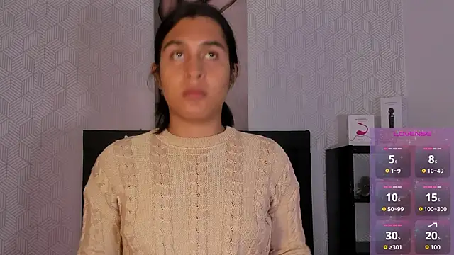 Selena fox7 online show from March 9, 2026, 3:32 am