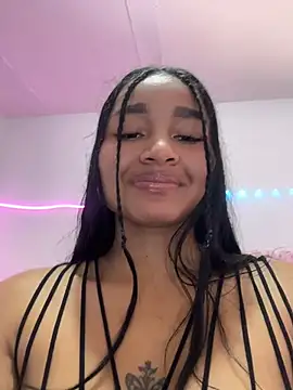 Snapshot of Lynda_Bonnie chatting on April 8, 2026, 6:42 pm Lynda Bonnie online show from April 8, 2026, 6:42 pm