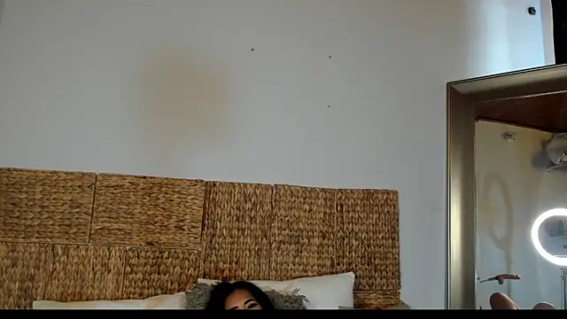 Jackiehmilf52 online show from January 5, 2026, 5:27 pm