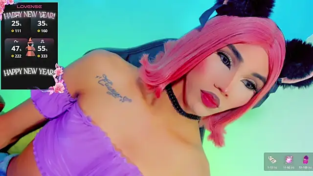 emelly horny  online show from October 10, 2025, 7:15 pm