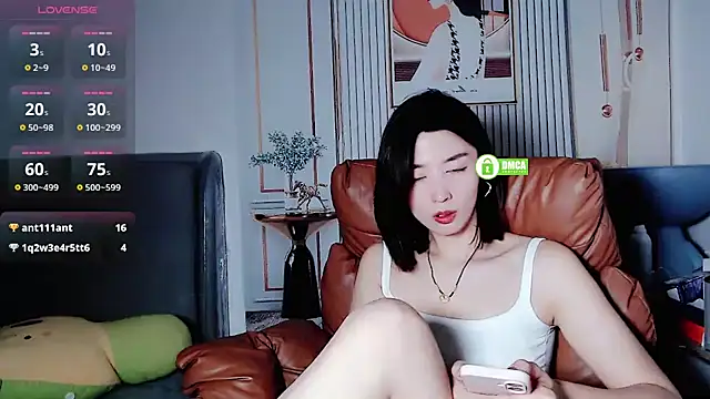 Tangtang-baby online show from March 13, 2025, 1:40 pm
