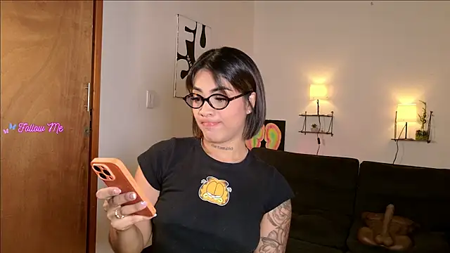 Maryybellax online show from July 5, 2026, 1:32 am
