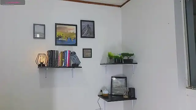 Snapshot of atenea_02_love chatting on May 31, 2026, 1:22 am atenea 02 love online show from May 31, 2026, 1:22 am