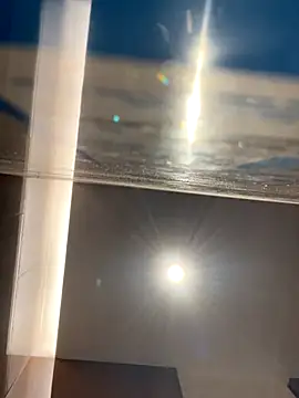 Mia-77 online show from November 1, 2025, 9:14 am