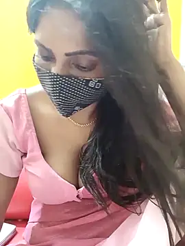 Snapshot of Thamarai28 chatting on March 29, 2026, 10:39 am Thamarai28 online show from March 29, 2026, 10:39 am