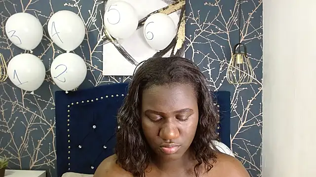 shanntall tk online show from October 2, 2025, 7:39 pm