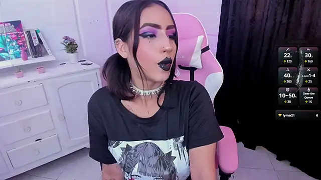 Snapshot of Nyx_Blackmoon chatting on September 13, 2025, 3:12 pm Nyx Blackmoon online show from September 13, 2025, 3:12 pm