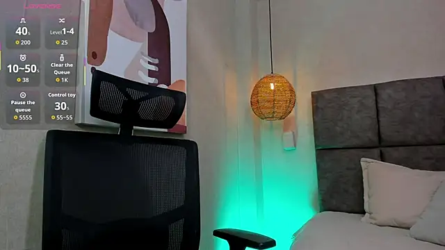 elizabeth 20 online show from October 16, 2025, 7:11 pm