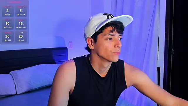  JacobMiller   online show from November 12, 2025, 9:40 pm