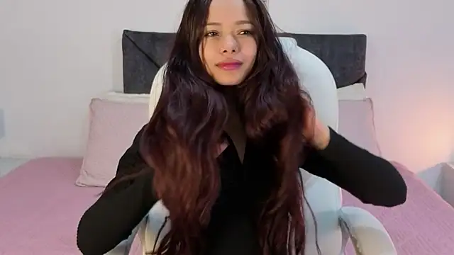 sara sharma  online show from October 10, 2025, 4:57 am