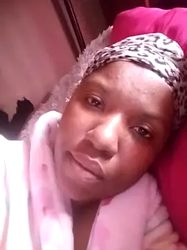 Coco Nile online show from September 24, 2025, 11:17 am