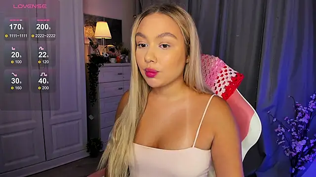  Loneve   online show from October 11, 2025, 1:23 pm