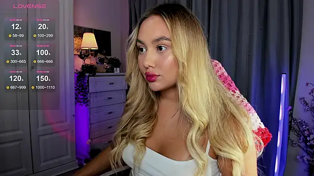  Loneve   online show from November 8, 2025, 3:15 pm