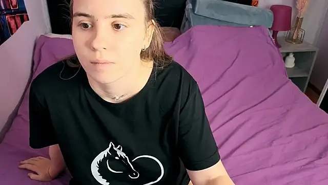 Lika 0ne online show from November 21, 2025, 12:26 pm