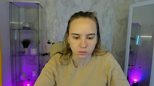 Lika 0ne online show from November 5, 2025, 11:35 am