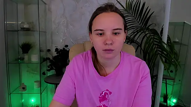 Lika 0ne online show from January 11, 2026, 12:12 pm