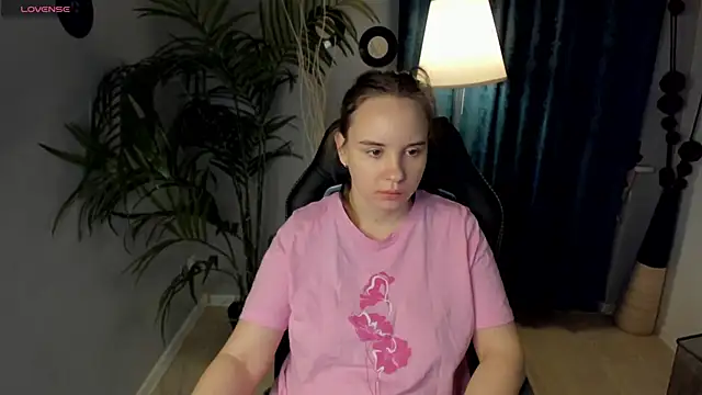 Lika 0ne online show from December 16, 2025, 12:09 pm