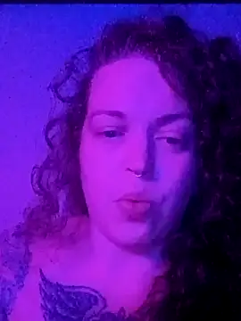 favoritestepsis online show from April 17, 2026, 10:18 am