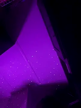 favoritestepsis online show from October 25, 2025, 11:16 pm