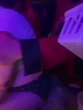 favoritestepsis online show from April 30, 2026, 12:01 pm