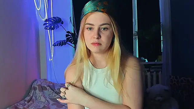 Snapshot of Alexa_Pirs chatting on March 20, 2025, 9:04 am Alexa Pirs online show from March 20, 2025, 9:04 am