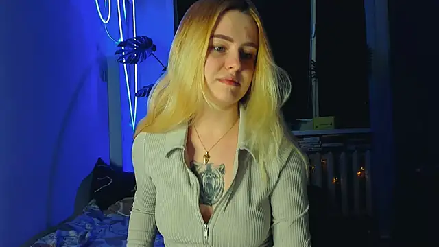 Snapshot of Alexa_Pirs chatting on March 9, 2025, 9:14 pm Alexa Pirs online show from March 9, 2025, 9:14 pm