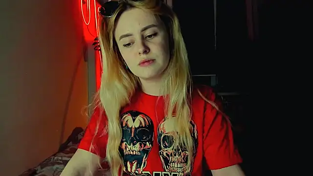 Snapshot of Alexa_Pirs chatting on March 13, 2025, 11:38 pm Alexa Pirs online show from March 13, 2025, 11:38 pm