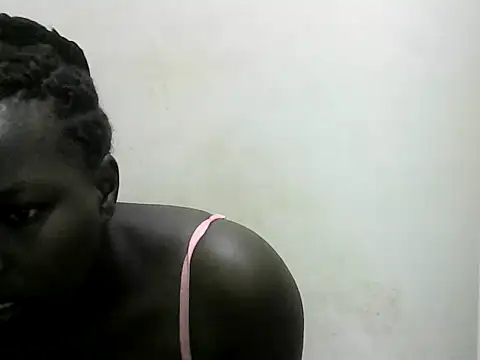 Snapshot of FudgeBabe chatting on February 15, 2025, 12:04 am FudgeBabe online show from February 15, 2025, 12:04 am