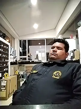 oscarshow24 online show from November 13, 2025, 6:50 am