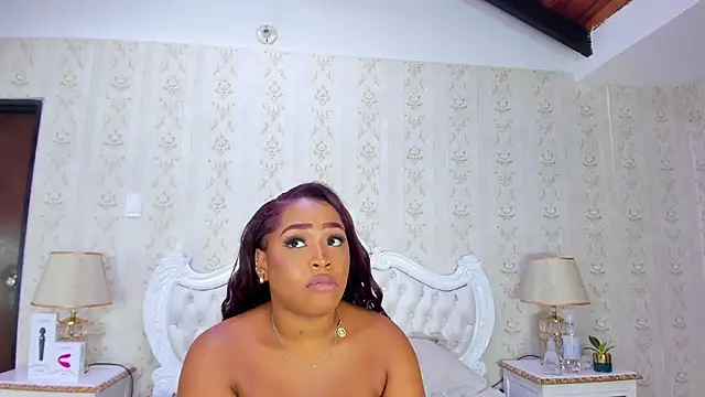 TianahGlow online show from March 17, 2025, 11:24 pm