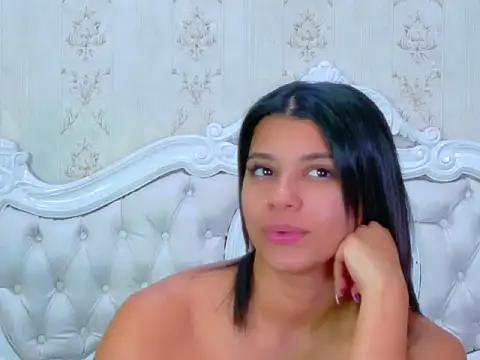 TianahGlow online show from October 16, 2025, 12:35 pm