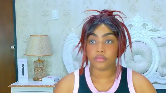 TianahGlow online show from February 12, 2026, 8:30 pm