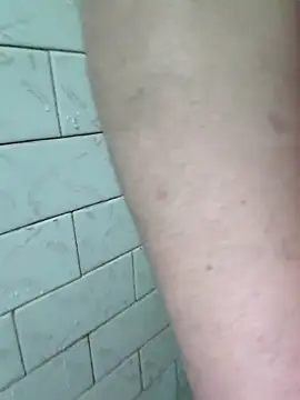 Lizza boudi online show from November 26, 2025, 4:34 am